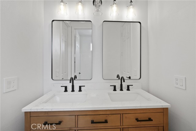 Detail Gallery Image 47 of 74 For 35987 Corte Renata, Murrieta,  CA 92562 - 5 Beds | 4 Baths