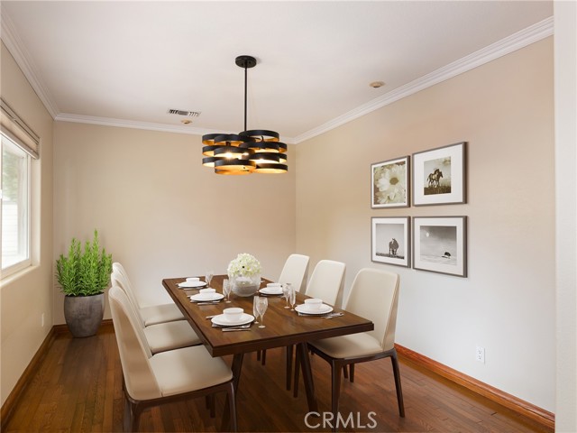 Detail Gallery Image 8 of 28 For 4243 W 176th St, Torrance,  CA 90504 - 4 Beds | 3/1 Baths