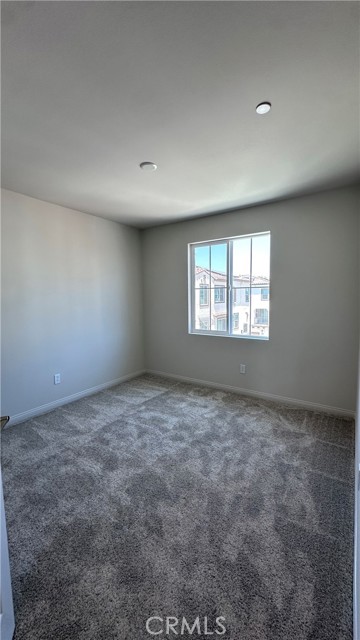 102 Hudson, Pomona CA: https://media.crmls.org/medias/2761f8ec-9ad0-4f16-abf6-8a807223a7cc.jpg