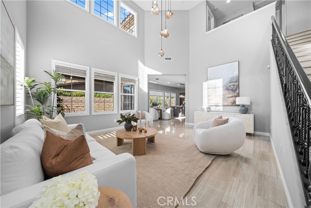 Front Image Thumbnail for CROC25268651