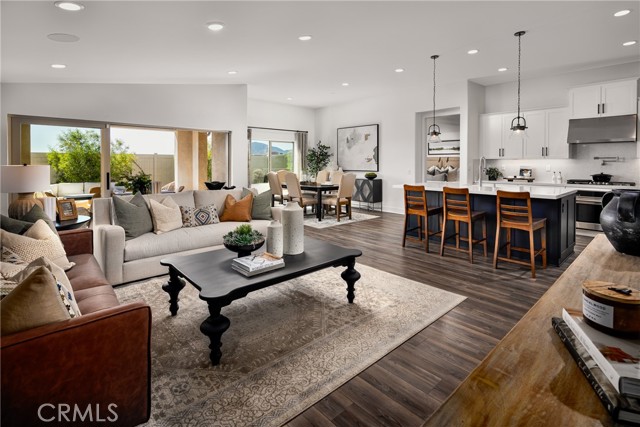 Detail Gallery Image 4 of 18 For 1563 Gardenview Trl, Beaumont,  CA 92223 - 3 Beds | 2/1 Baths