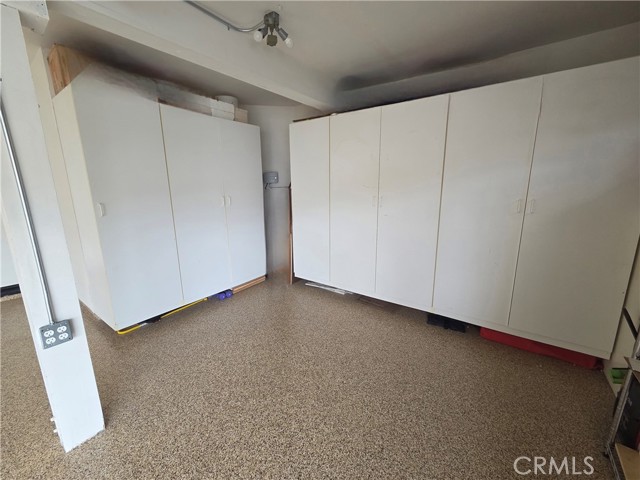 Image 24 of 25 For 10 Moccasin Trail