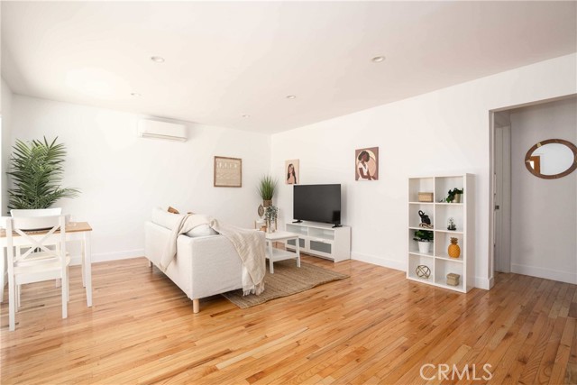1223 N Ross Street #3, Santa Ana, CA, 92701 1223 N Ross Street #3, Santa Ana, CA, 92701