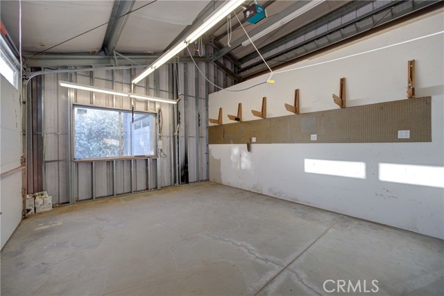 6305 Portola Road, Atascadero CA: https://media.crmls.org/medias/2765543c-ce29-4db4-b351-e12313f8538a.jpg