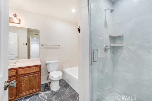 Detail Gallery Image 20 of 26 For 437 Ivy St #4,  Glendale,  CA 91204 - 2 Beds | 1/1 Baths