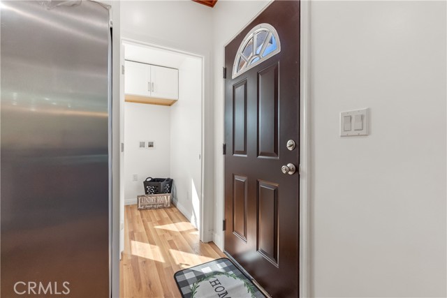 Detail Gallery Image 13 of 41 For 1330 W 48th St, Los Angeles,  CA 90037 - 4 Beds | 3/1 Baths