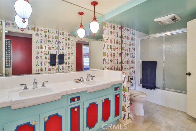17313 Citronia Street, Northridge CA: https://media.crmls.org/medias/2765f31b-640b-489c-9021-1ead051be112.jpg
