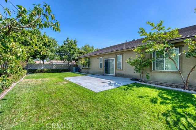 Detail Gallery Image 19 of 29 For 7197 Tiburon Dr, Corona,  CA 92880 - 3 Beds | 2/1 Baths