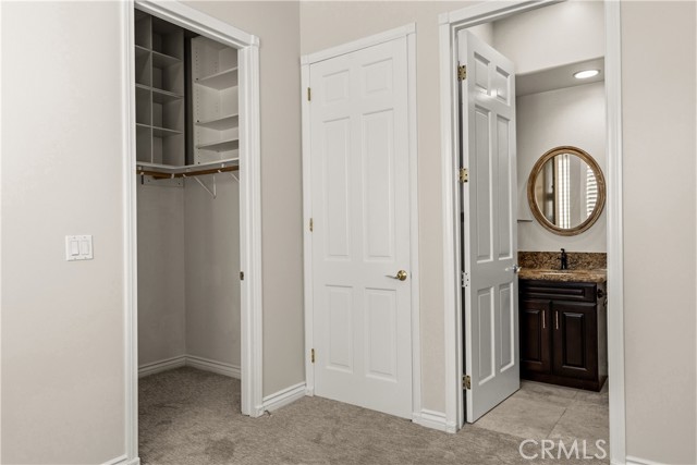 Detail Gallery Image 18 of 66 For 406 N Fairview, Burbank,  CA 91505 - 5 Beds | 4/1 Baths