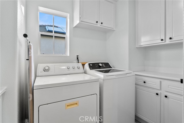 81 Plateau, Aliso Viejo CA: https://media.crmls.org/medias/27666f8e-e448-477a-a8ba-cd95c7ded444.jpg