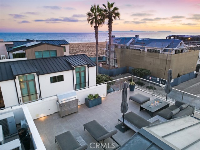 1703 E Ocean Boulevard, Newport Beach CA: https://media.crmls.org/medias/27667efc-0d81-467c-b740-d3e99ae469c3.jpg