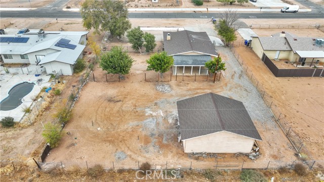 Detail Gallery Image 29 of 40 For 10590 Navajo Rd, Apple Valley,  CA 92308 - 3 Beds | 2 Baths