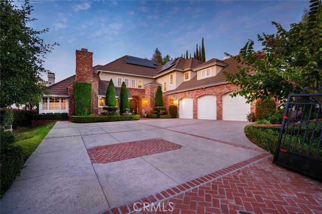 25385 Gallup Circle, Laguna Hills, CA 92653