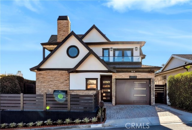 Front Image Thumbnail for CRPW26128618