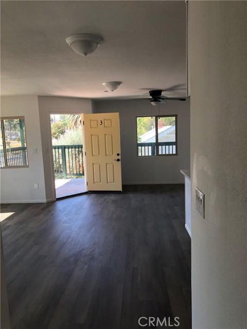 Detail Gallery Image 24 of 31 For 415 N Main, Lake Elsinore,  CA 92530 - – Beds | – Baths