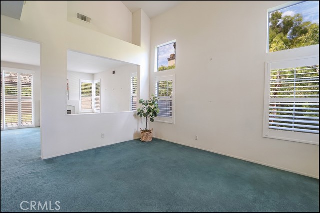 99 Mayfair, Aliso Viejo CA: https://media.crmls.org/medias/276aba97-59f7-4aac-9510-0eb92426baac.jpg