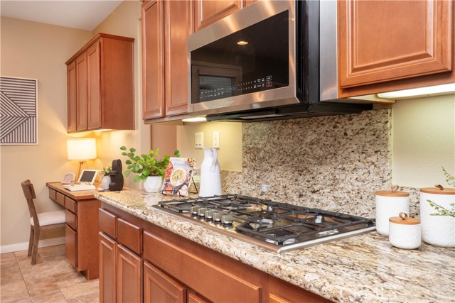 Detail Gallery Image 32 of 72 For 17842 Wildwood Creek Rd, Riverside,  CA 92504 - 6 Beds | 3/1 Baths