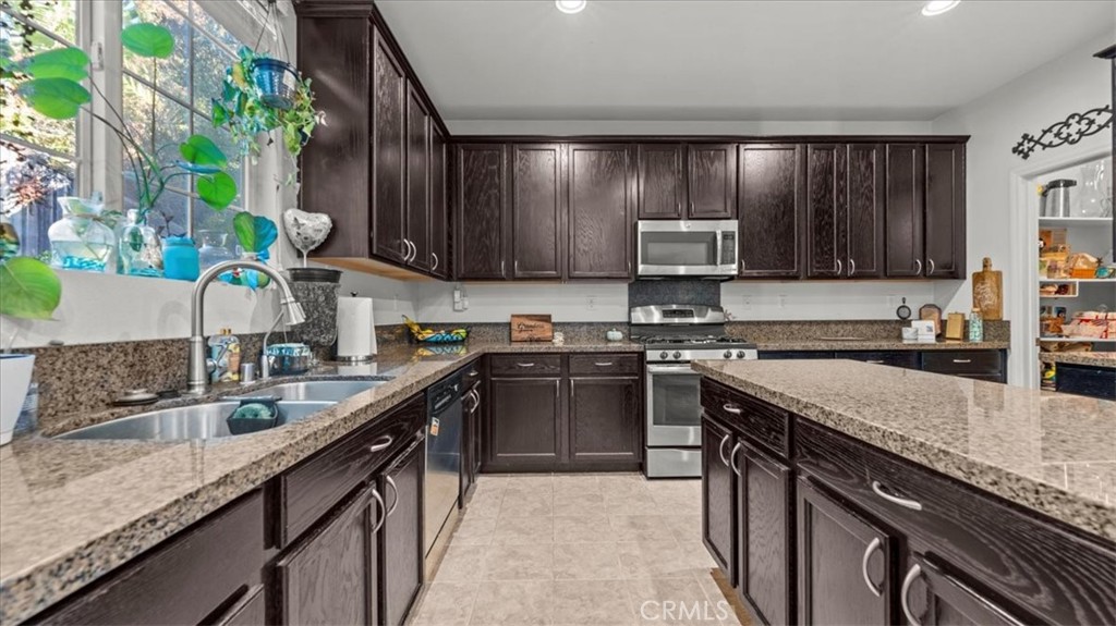 MLS #CV25267539 image #18