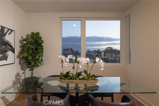 Detail Gallery Image 7 of 18 For 414 Main St #405,  Huntington Beach,  CA 92648 - 2 Beds | 2/1 Baths
