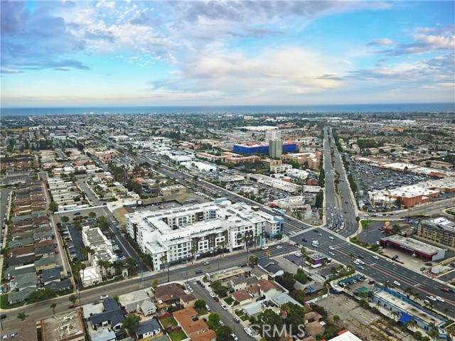 Detail Gallery Image 2 of 11 For 18441 Patterson, Huntington Beach,  CA 92646 - – Beds | – Baths