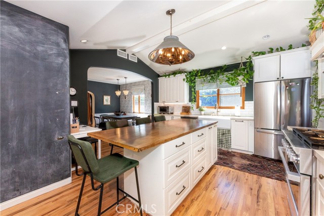 Detail Gallery Image 15 of 44 For 4437 Farmdale, Studio City,  CA 91602 - 3 Beds | 3 Baths