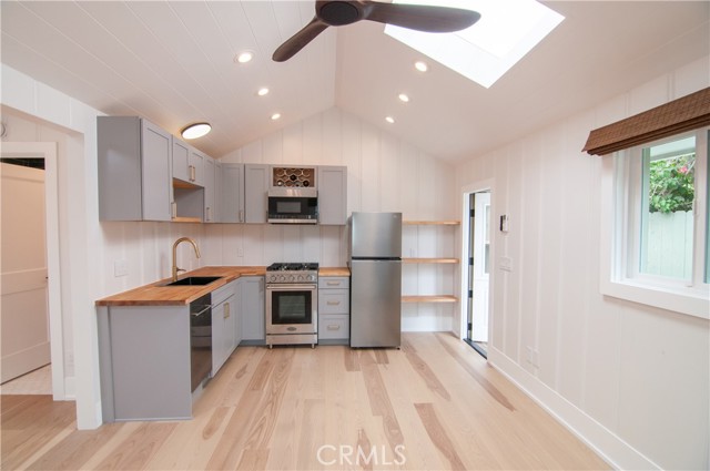 1259 S Coast, Laguna Beach CA: https://media.crmls.org/medias/276f6c3c-da0e-4194-bb97-29bca3640c6a.jpg