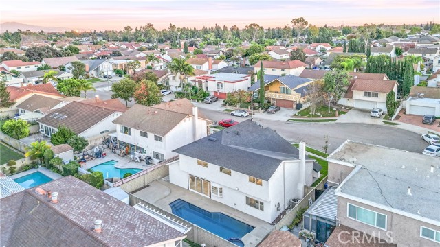 Detail Gallery Image 54 of 68 For 12361 Caravel, Cerritos,  CA 90703 - 5 Beds | 3 Baths