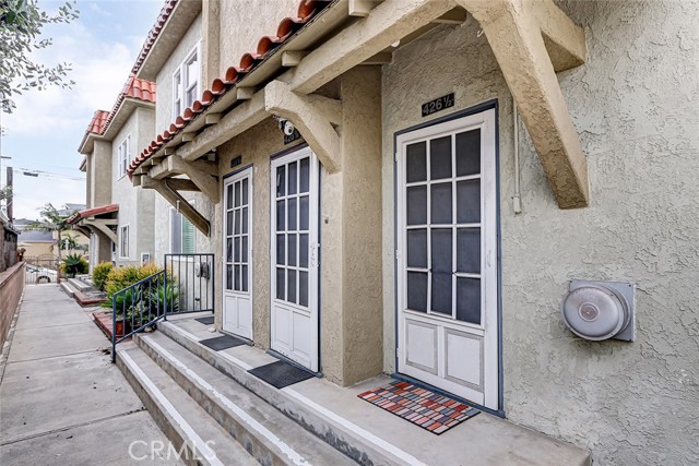 Detail Gallery Image 4 of 11 For 426 W 22nd, San Pedro,  CA 90731 - – Beds | – Baths