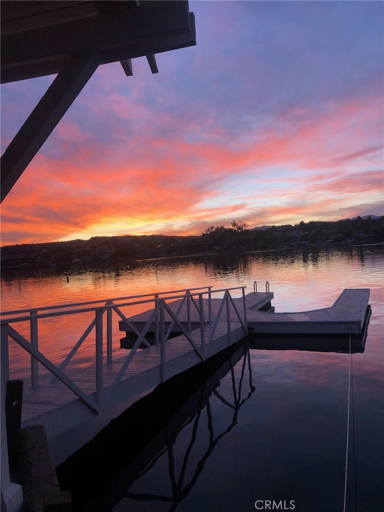 22354 San Joaquin Drive W, Canyon Lake, CA 92587
