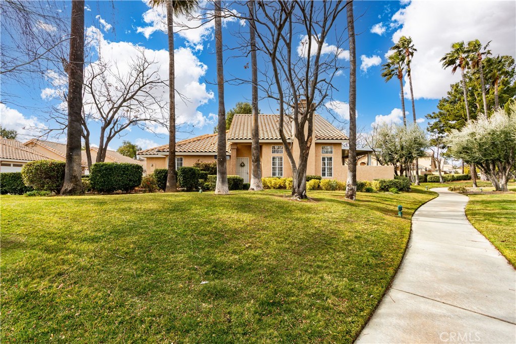 786 La Costa Drive