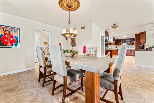 Detail Gallery Image 11 of 40 For 5737 Peridot, Rancho Cucamonga,  CA 91701 - 5 Beds | 2/1 Baths