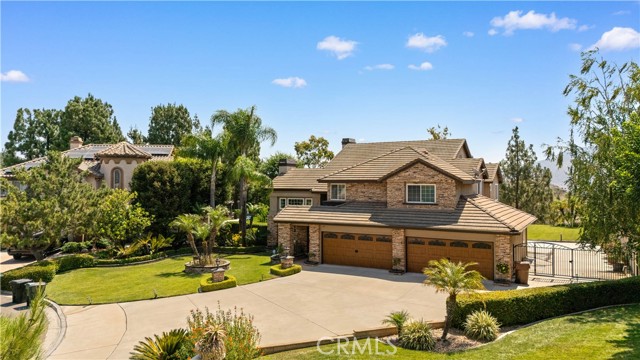 27025 Glaramara Lane, Yorba Linda CA: https://media.crmls.org/medias/2772ec36-2694-4baa-a5ef-2d987632943a.jpg