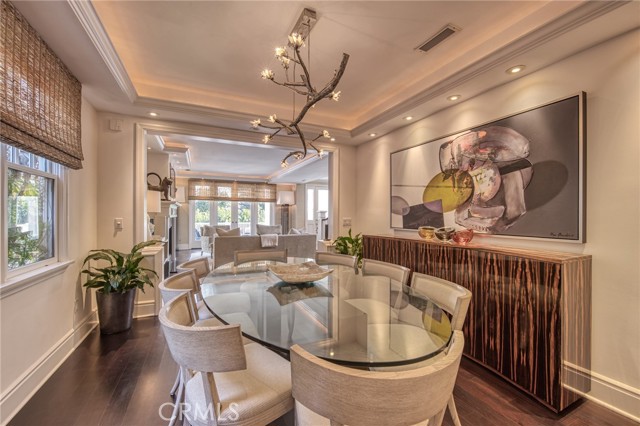 Detail Gallery Image 8 of 22 For 325 Poppy Ave, Corona Del Mar,  CA 92625 - 3 Beds | 2/1 Baths