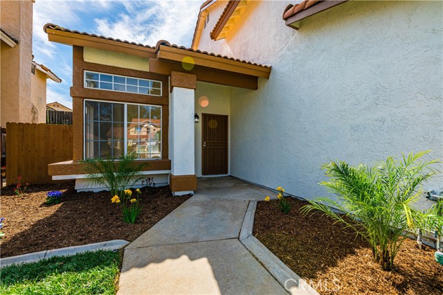 Detail Gallery Image 5 of 26 For 24639 Leafwood Dr, Murrieta,  CA 92562 - 3 Beds | 2/1 Baths