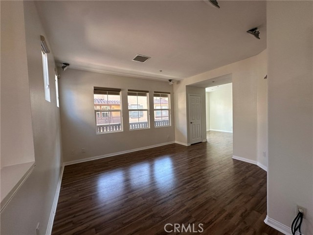 Detail Gallery Image 17 of 18 For 216 Coral Rose, Irvine,  CA 92603 - 2 Beds | 2/1 Baths