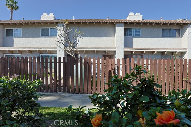 Detail Gallery Image 35 of 44 For 10805 Westminster, Garden Grove,  CA 92843 - 2 Beds | 1/1 Baths