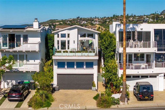 Detail Gallery Image 2 of 32 For 1630 Del Mar, Laguna Beach,  CA 92651 - 2 Beds | 3/1 Baths