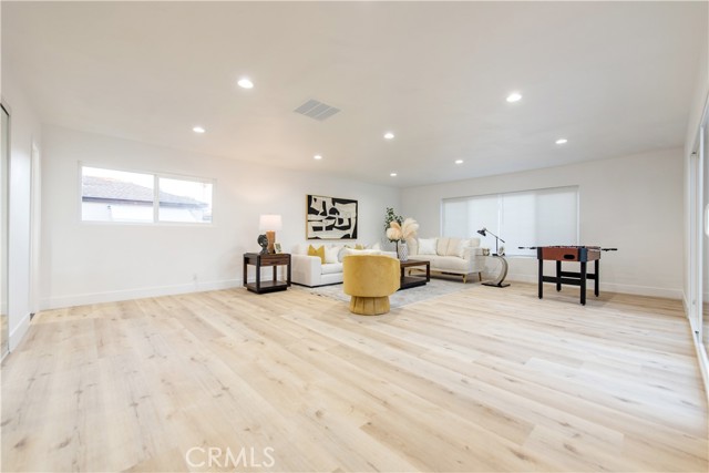 Detail Gallery Image 5 of 35 For 5224 Hallowell, Temple City,  CA 91780 - 4 Beds | 4 Baths