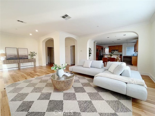 Detail Gallery Image 15 of 39 For 16393 Fox Valley Dr, San Diego,  CA 92127 - 4 Beds | 3/1 Baths