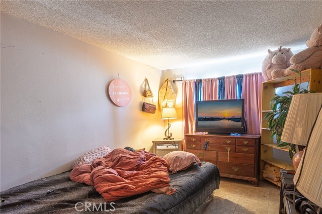 Detail Gallery Image 4 of 16 For 5530 Ackerfield Ave #402,  Long Beach,  CA 90805 - 2 Beds | 1 Baths