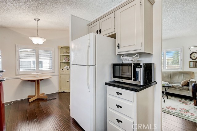 Detail Gallery Image 11 of 21 For 2350 250th St #12,  Lomita,  CA 90717 - 2 Beds | 2 Baths