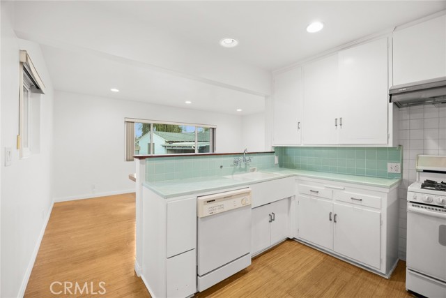 Detail Gallery Image 9 of 40 For 2656 Whitney Dr, Alhambra,  CA 91803 - 3 Beds | 2 Baths