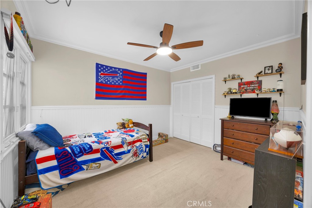 277854a2 902f 4e03 B68d A8e4a7cf7865