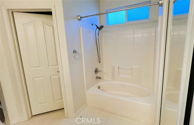 Detail Gallery Image 8 of 16 For 3536 Mount Lassen, Rosamond,  CA 93560 - 4 Beds | 2 Baths