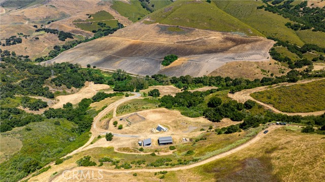 680 Spring Canyon Lane, Nipomo CA: https://media.crmls.org/medias/27793b29-e783-4207-a8a0-d7161f6b1046.jpg