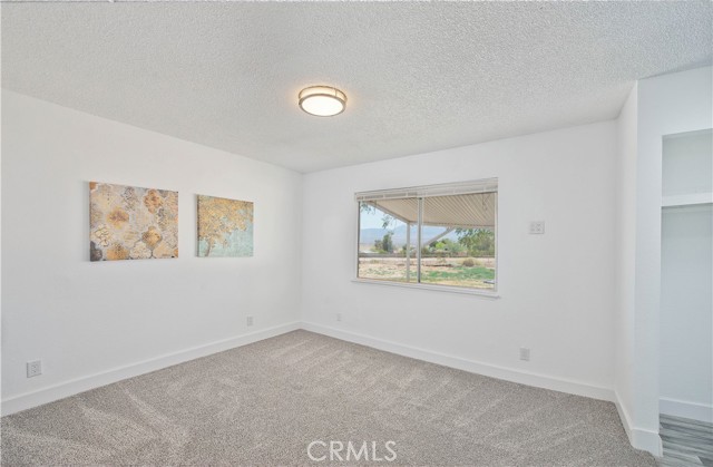 Detail Gallery Image 16 of 37 For 16104 Stagecoach Ave, Palmdale,  CA 93591 - 3 Beds | 2 Baths