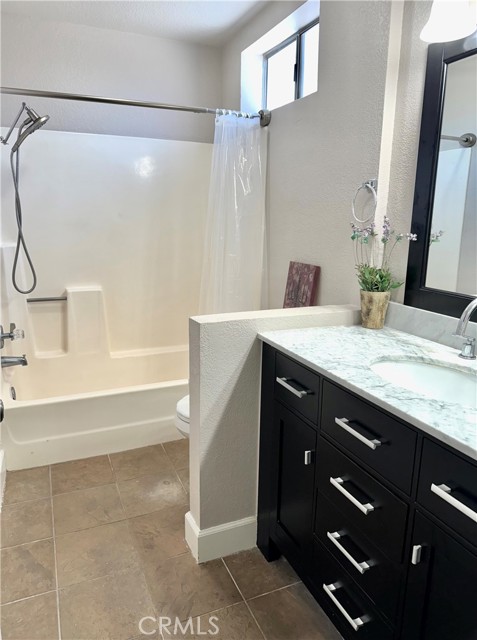 Detail Gallery Image 22 of 35 For 3642 Oak Creek Dr #D,  Ontario,  CA 91761 - 2 Beds | 2 Baths