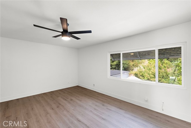Image 30 of 43 For 22622 La Quinta Drive