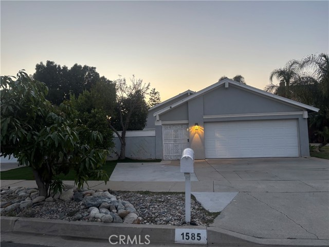 Front Image Thumbnail for CRIG26108329