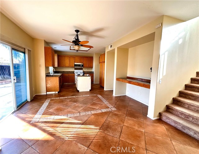 42135 Chestnut Drive, Temecula CA: https://media.crmls.org/medias/277b340a-6f55-45cf-a448-c11d38996234.jpg